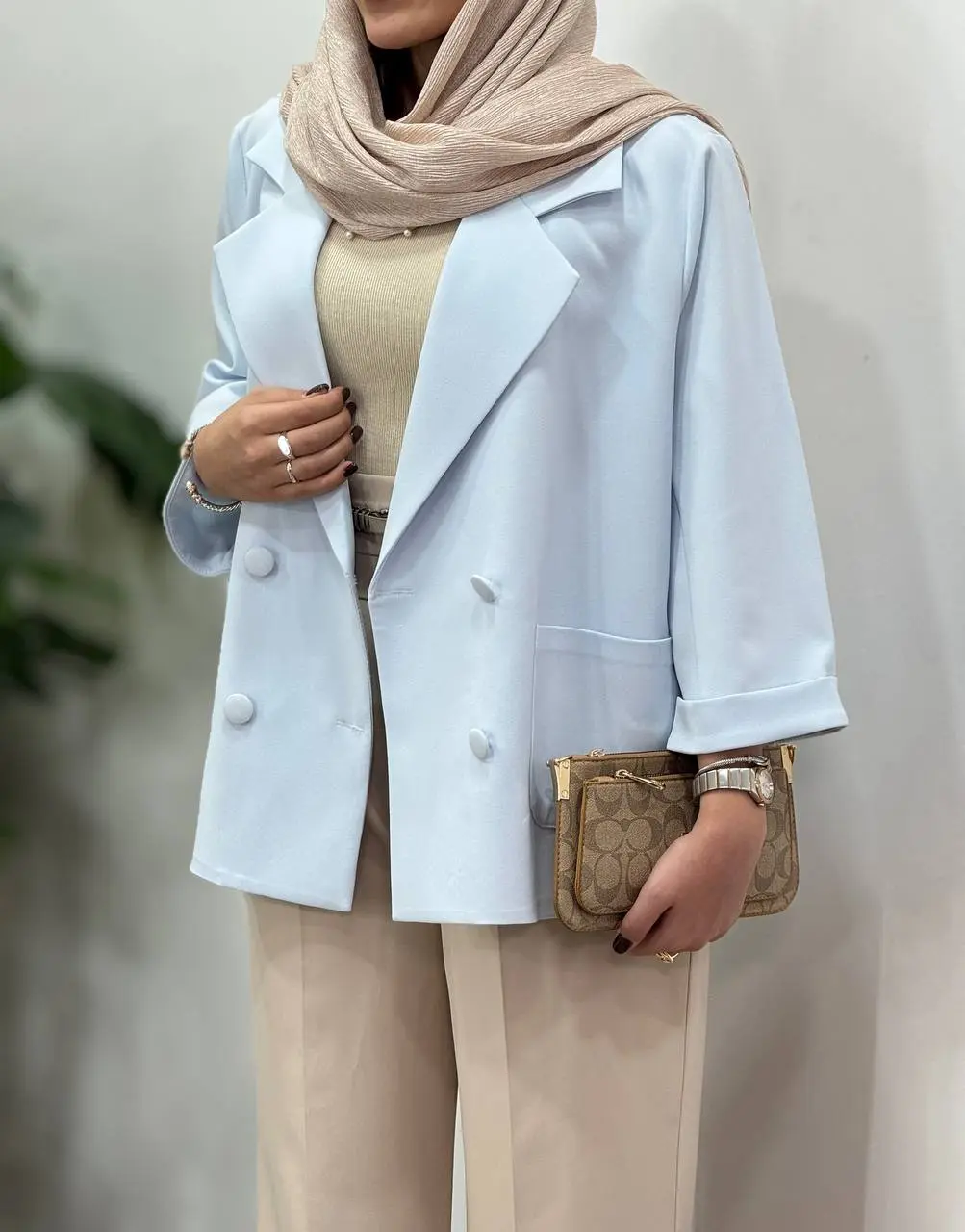 مانتو کتی آیسو مایا